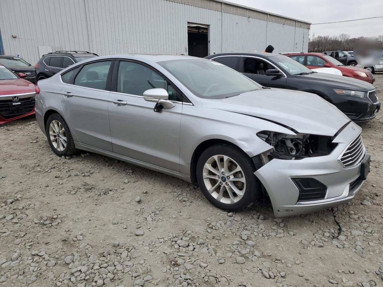 2020 Ford Fusion VIN 3FA6P0MU8LR158261 Copart auction photo, front end damage thumbnail 4