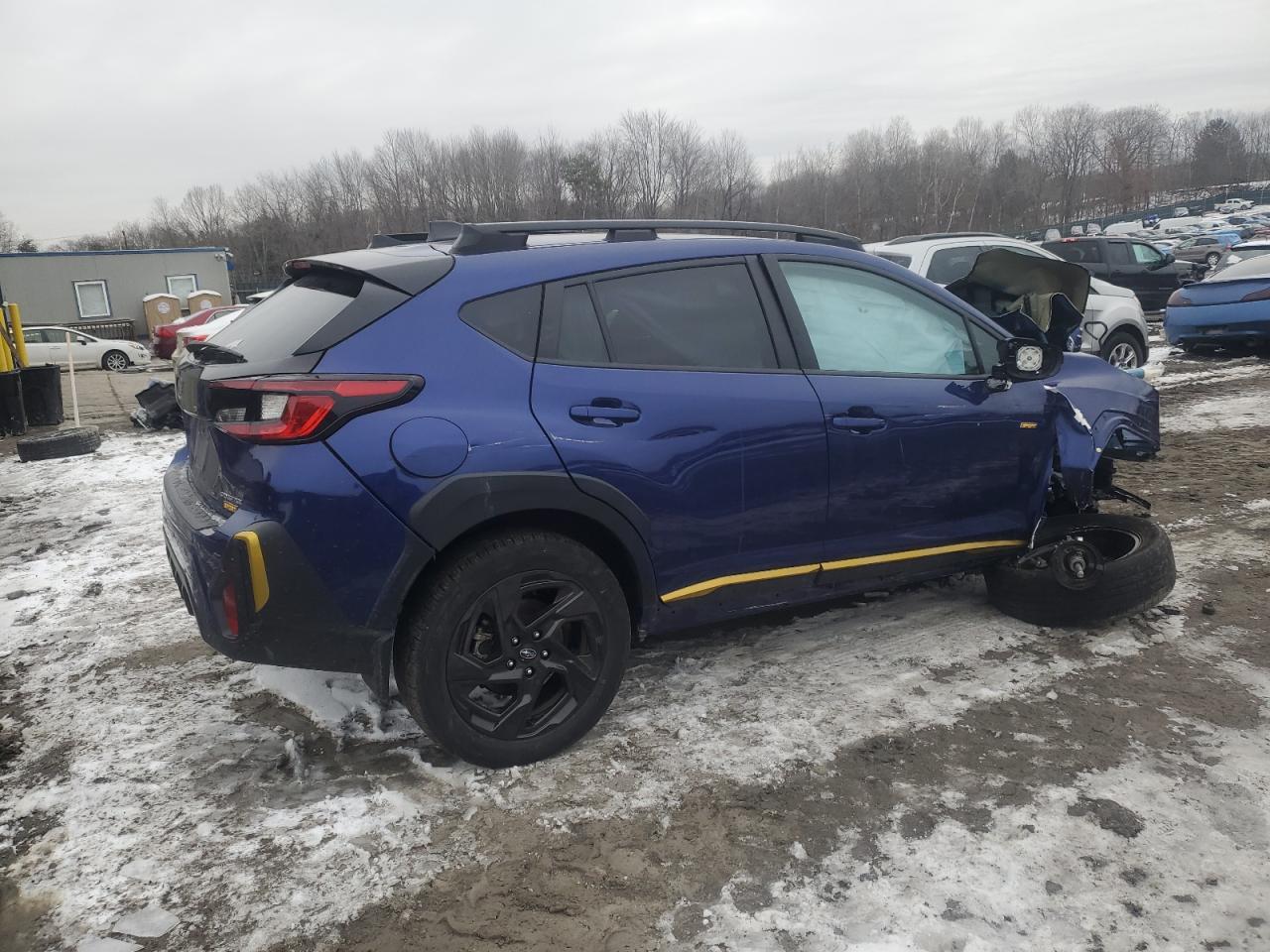 2024 Subaru XV VIN 4S4GUHF69R3726802 Copart auction photo, front end / side damage thumbnail 3