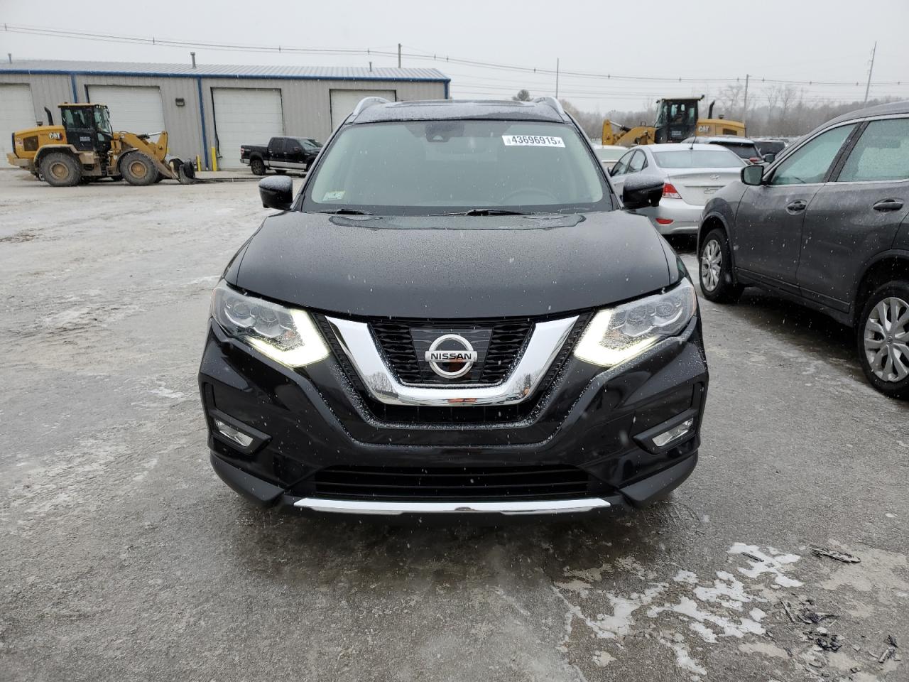 2017 Nissan Rogue VIN JN8AT2MV9HW282049 Copart auction photo, rear end damage thumbnail 5