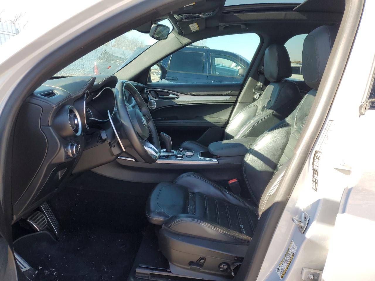 2020 Alfa Romeo Stelvio VIN ZASPAKBN1L7C98688 Copart auction photo, minor dent/scratches damage thumbnail 7