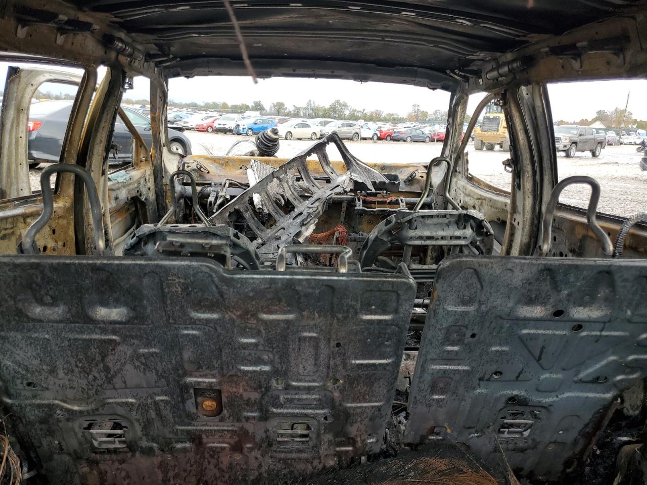 2016 Jeep Grand Cherokee VIN 1C4PJLCB1GW165685 Copart auction photo, burn damage thumbnail 8