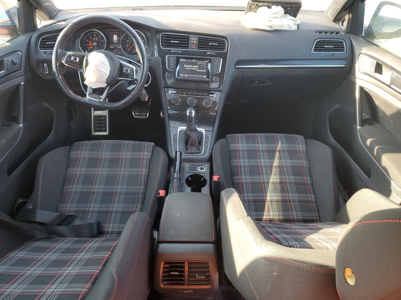 2015 Volkswagen GTI VIN 3VW4T7AU1FM005892 Copart auction photo, front end / rear end damage thumbnail 8