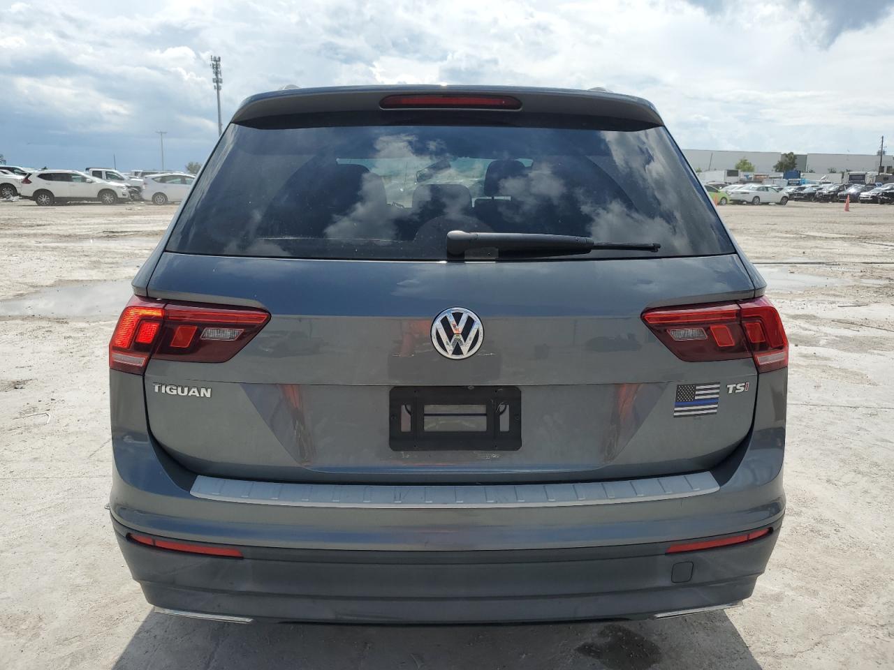 2018 Volkswagen Tiguan VIN 3VV1B7AX4JM052878 Copart auction photo, front end damage thumbnail 6