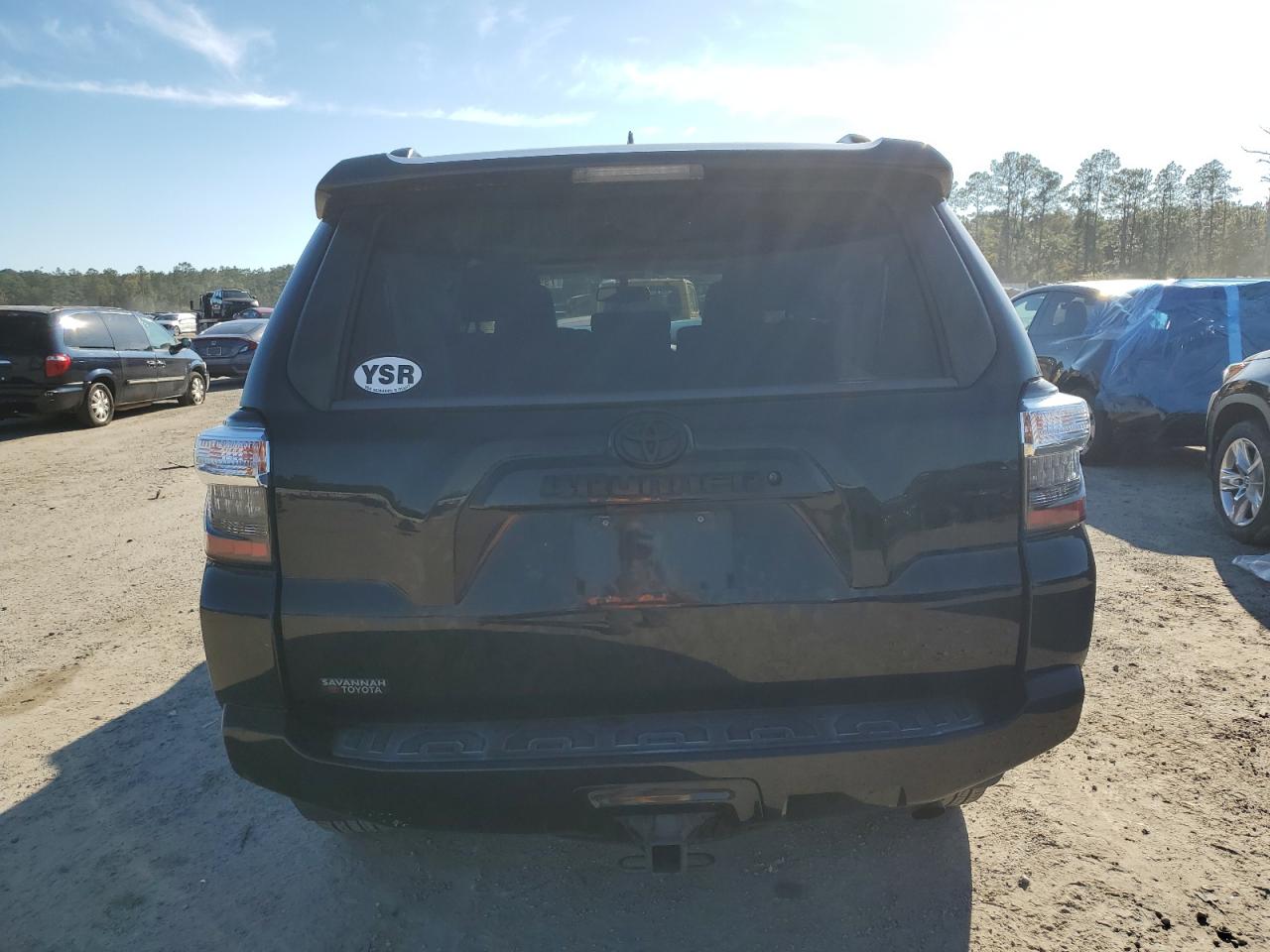 2019 Toyota 4Runner VIN JTEZU5JR9K5206764 Copart auction photo, front end / side damage thumbnail 6