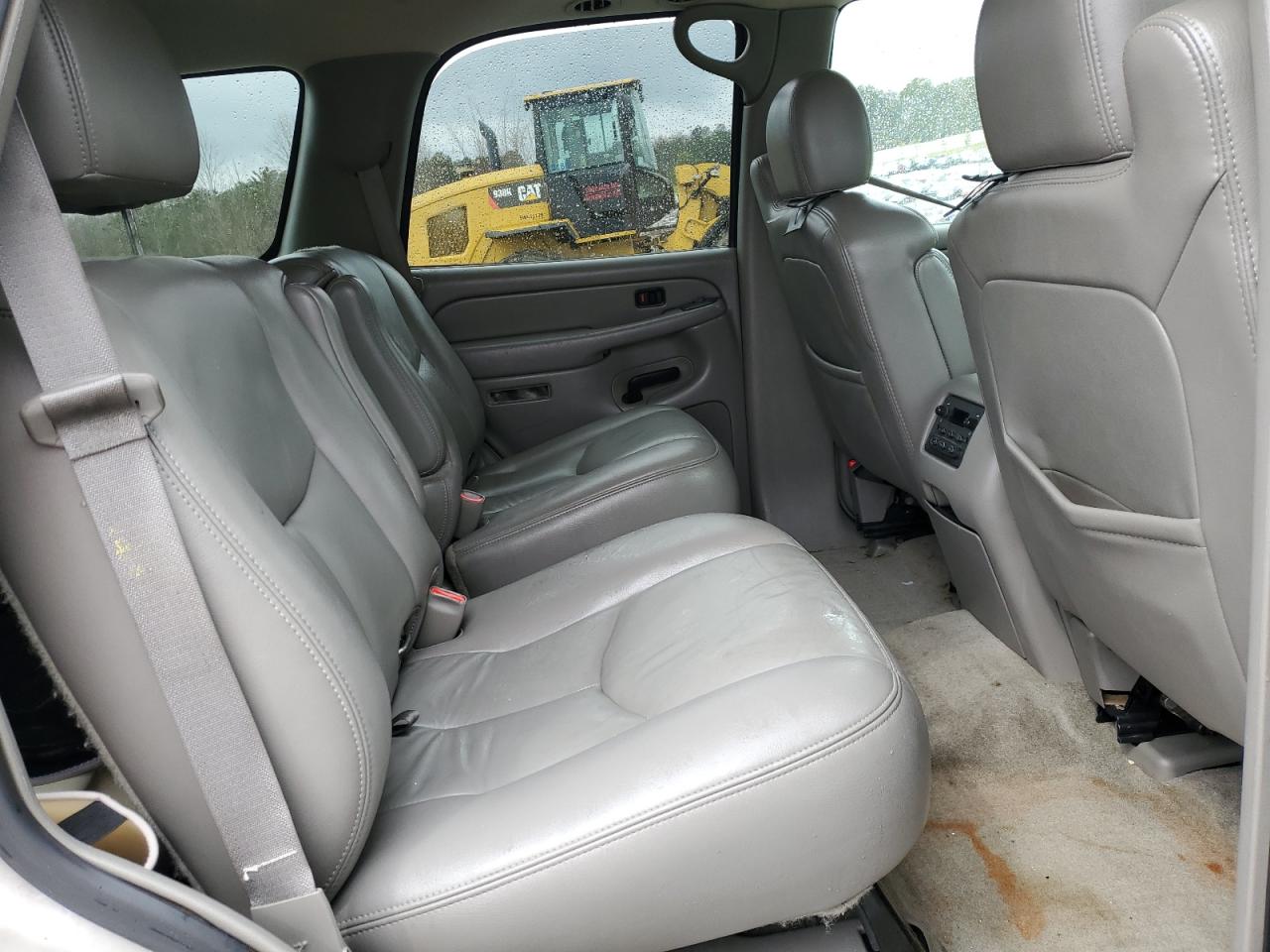 2005 Chevrolet Tahoe VIN 1GNEK13T05R268598 Copart auction photo, front end / mechanical damage thumbnail 11