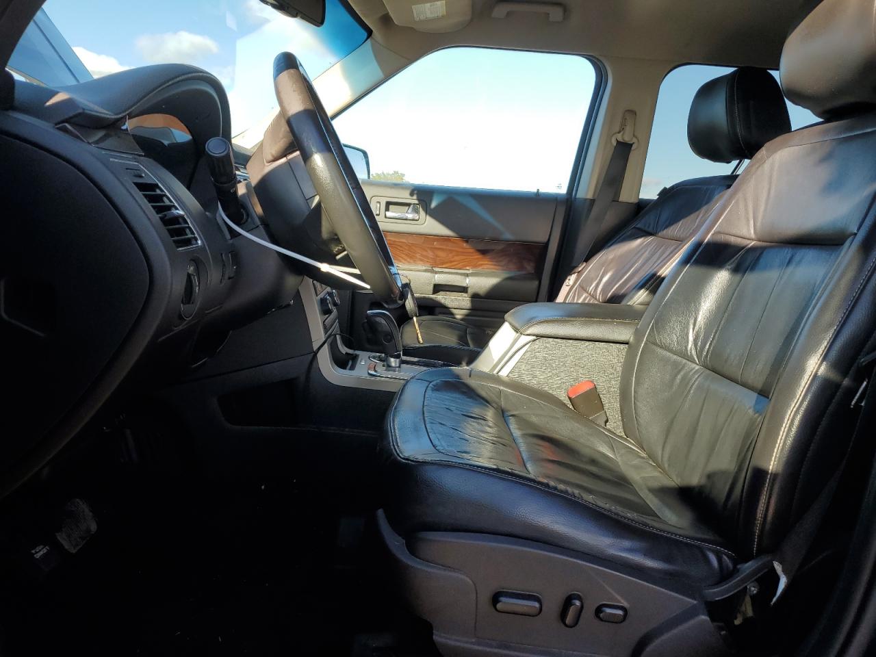 2011 Ford Flex VIN 2FMHK6CC2BBD07298 Copart auction photo, side / front end damage thumbnail 7
