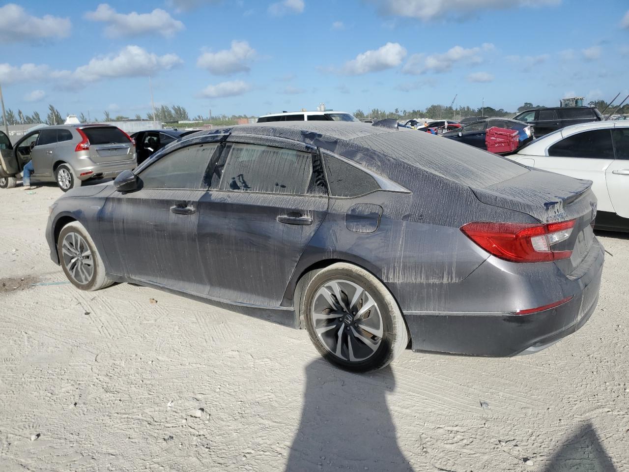 2021 Honda Accord VIN 1HGCV3F52MA009285 Copart auction photo, rear end damage thumbnail 2