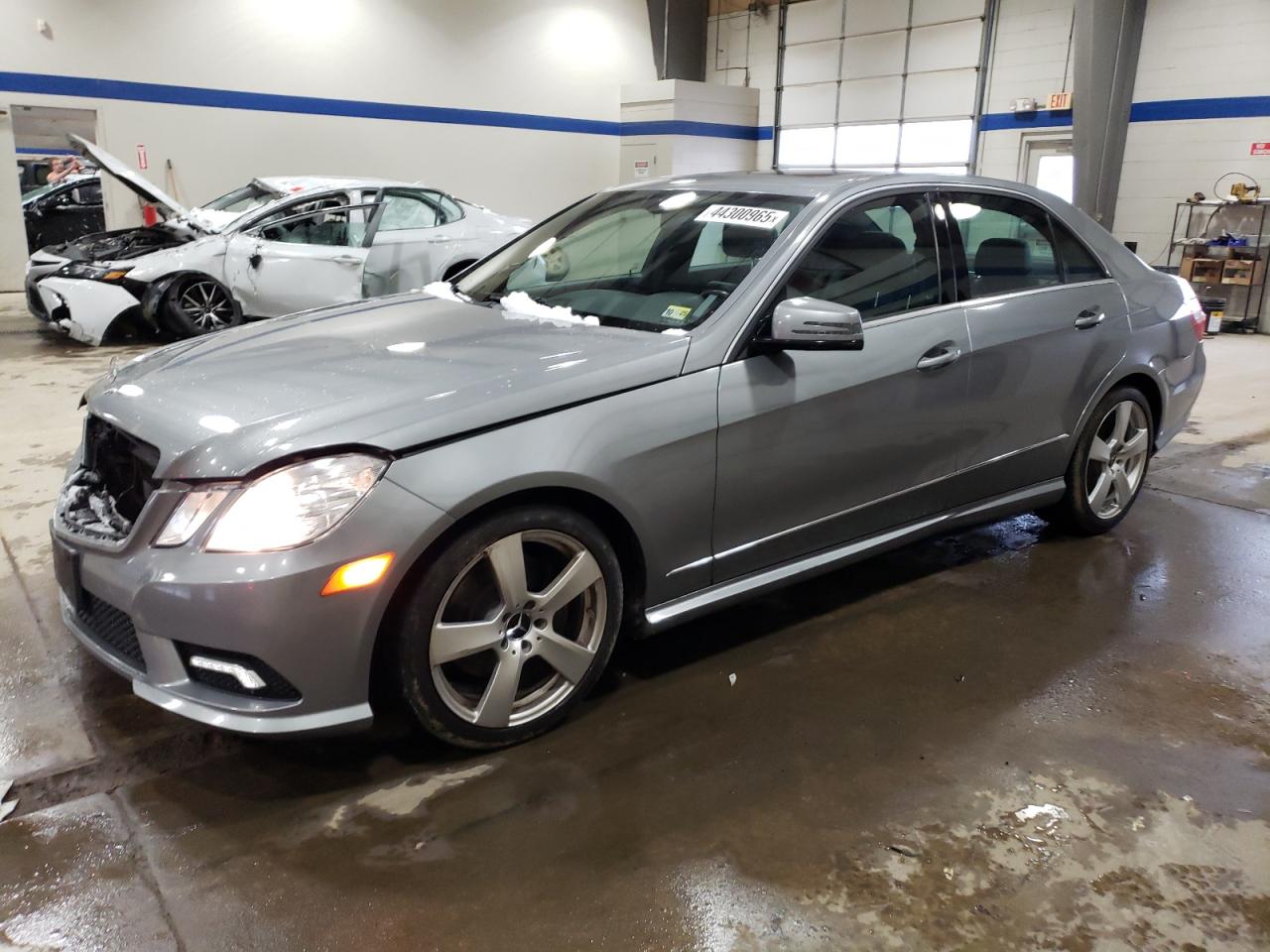 2011 Mercedes-Benz E-klasse VIN WDDHF8HB0BA464186