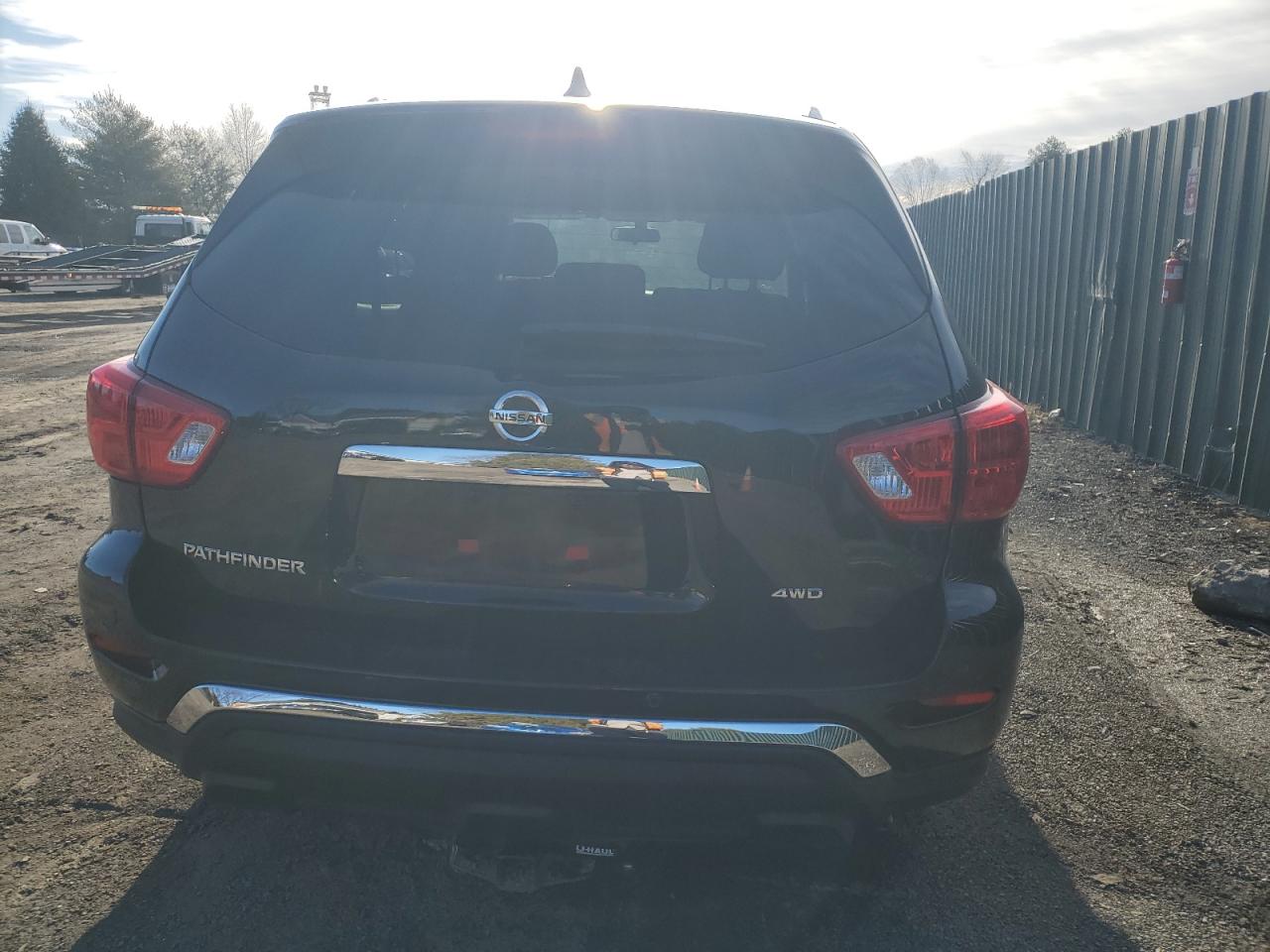 2019 Nissan Pathfinder VIN 5N1DR2MM7KC594289 Copart auction photo, front end / minor dent/scratches damage thumbnail 6