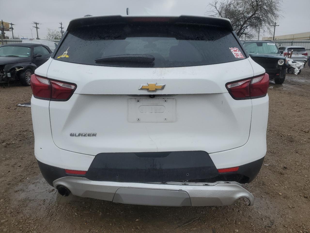 2020 Chevrolet Blazer VIN 3GNKBBRA5LS638257 Copart auction photo, front end / all over damage thumbnail 6