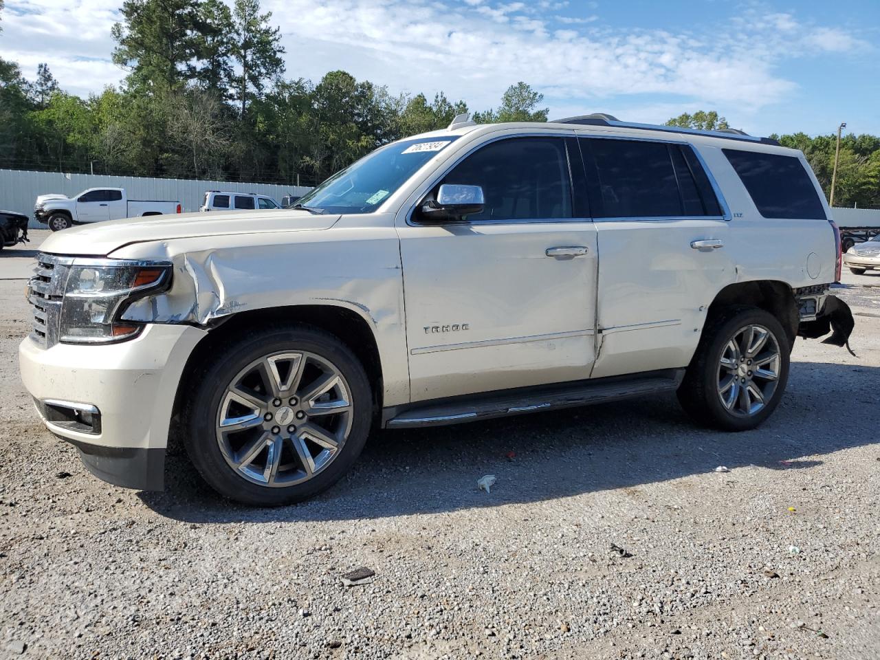 2015 Chevrolet Tahoe VIN 1GNSCCKC0FR563540