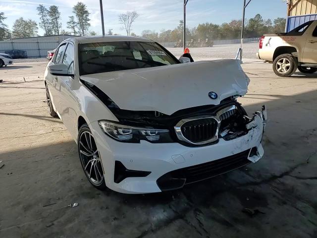 2019 BMW 3er VIN WBA5R7C56KAJ81112 Copart auction photo, front end / rear end damage thumbnail 11