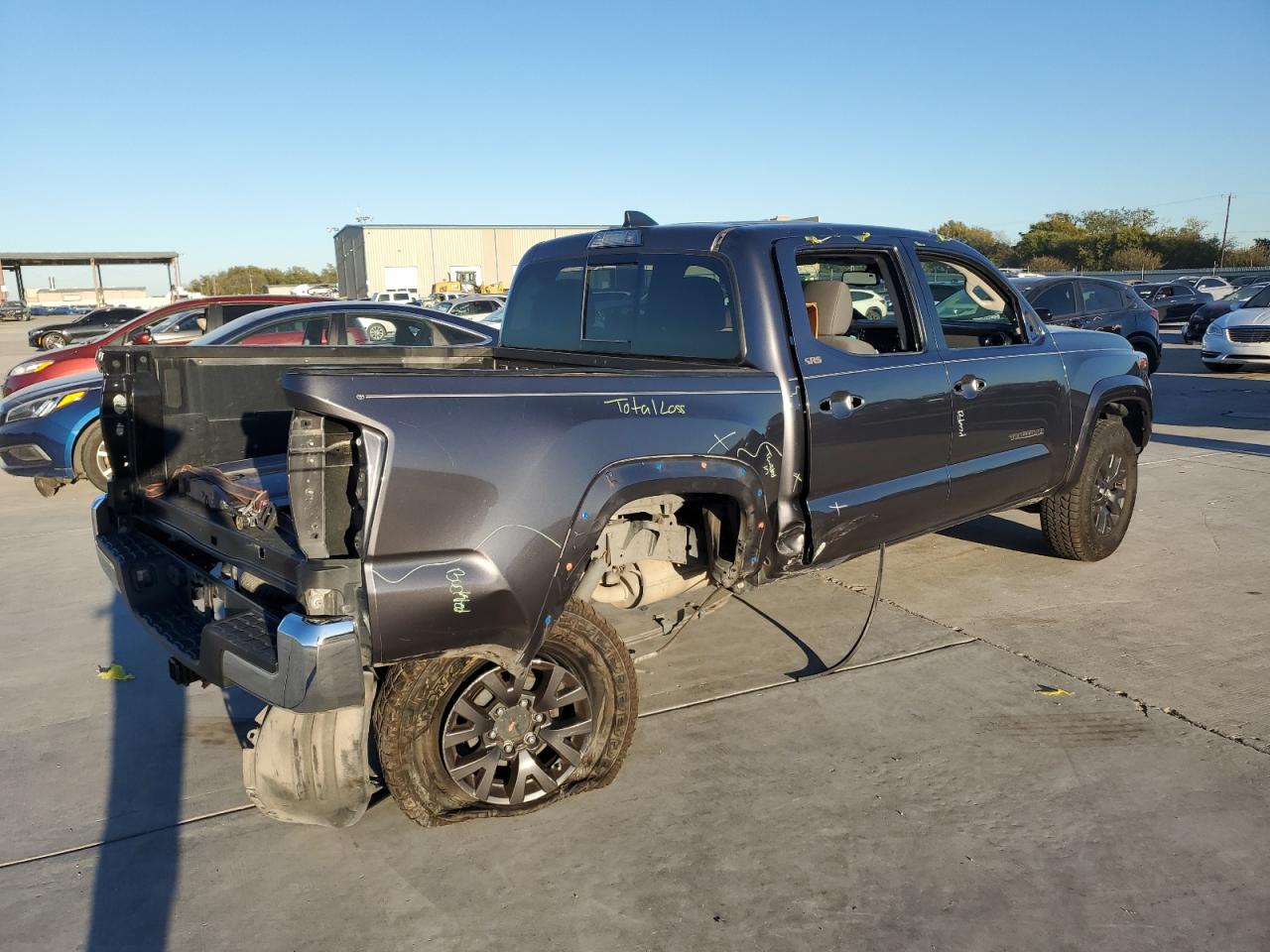2020 Toyota Tacoma VIN 3TYAZ5CN8LT001790 Copart auction photo, rear end / side damage thumbnail 3