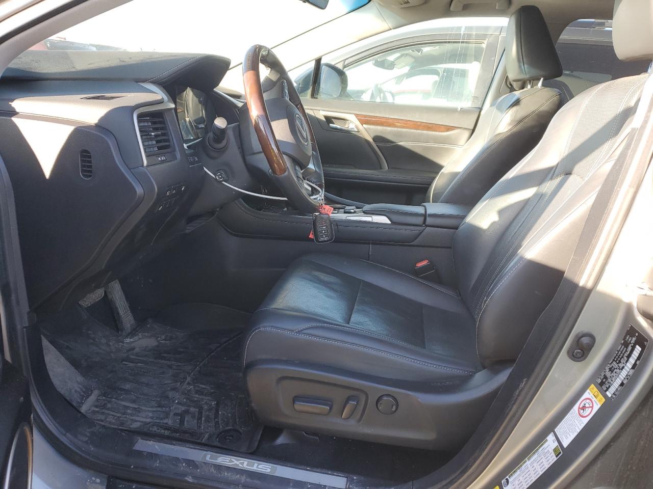 2019 Lexus RX VIN 2T2BGMCA7KC034330 Copart auction photo, rear end / front end damage thumbnail 7