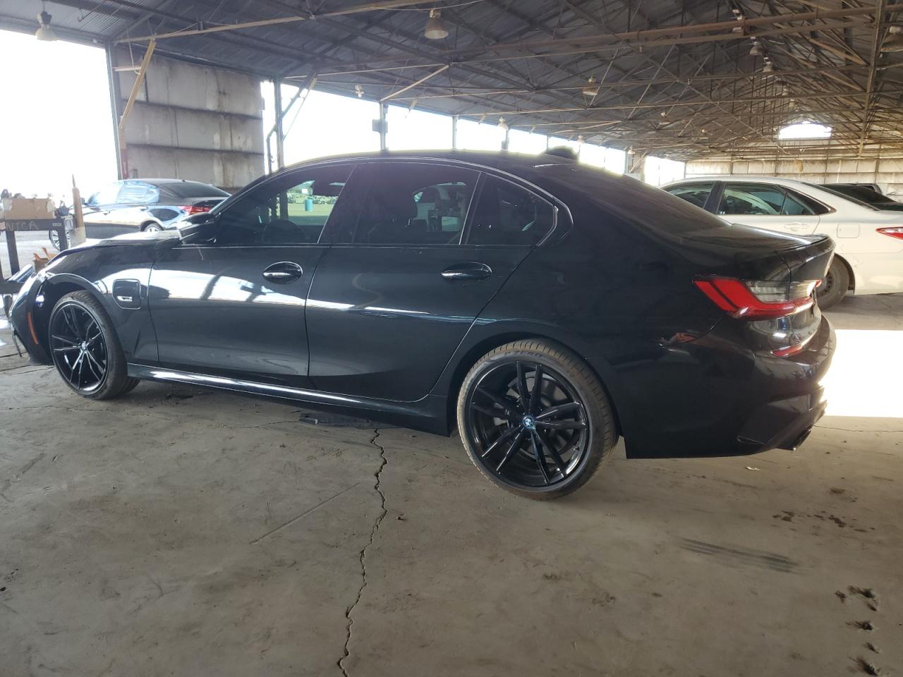 2022 BMW 3er VIN 3MW5P7J06N8C78131 Copart auction photo, front end damage thumbnail 2