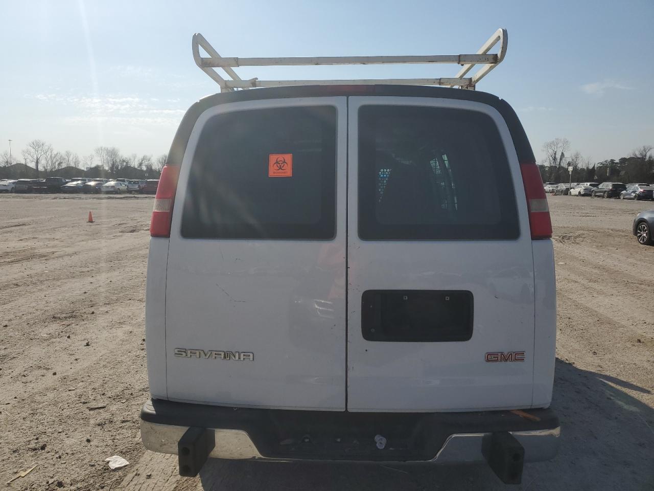 2017 GMC Savana VIN 1GTW7AFF9H1908850 Copart auction photo, front end / minor dent/scratches damage thumbnail 6