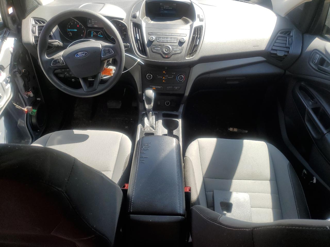 2019 Ford Escape VIN 1FMCU0F71KUB23724 Copart auction photo, front end damage thumbnail 8