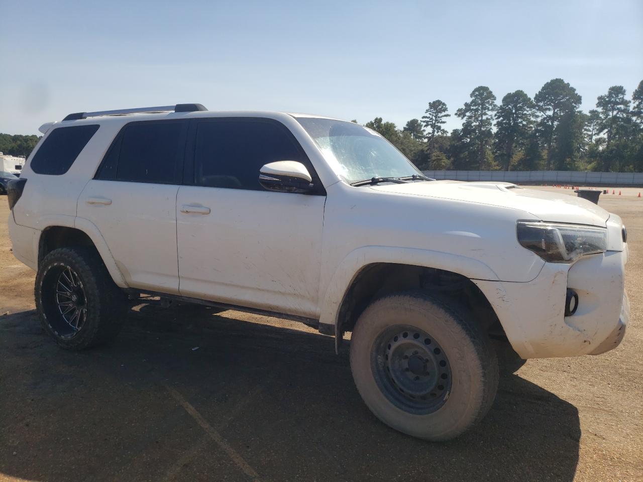 2014 Toyota 4Runner VIN JTEBU5JR6E5158419 Copart auction photo, side damage thumbnail 4