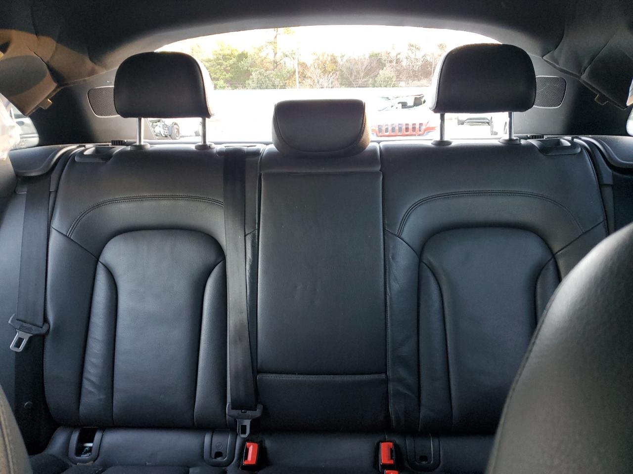 2018 Audi Q3 VIN WA1BCCFS9JR014318 Copart auction photo, all over damage thumbnail 10