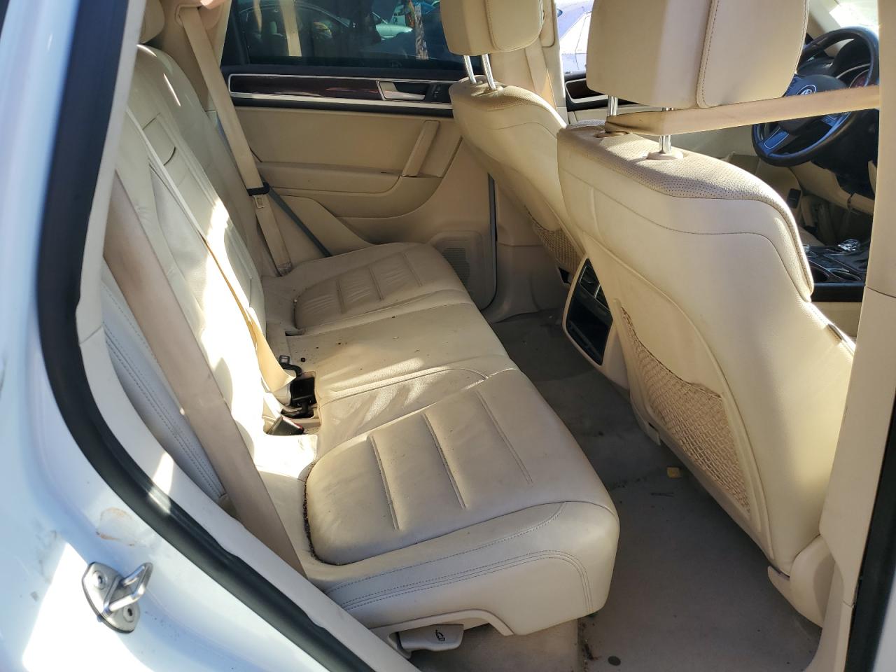 2019 Volkswagen Touareg VIN WVGEF9BP0GD006446 Copart auction photo, side damage thumbnail 11