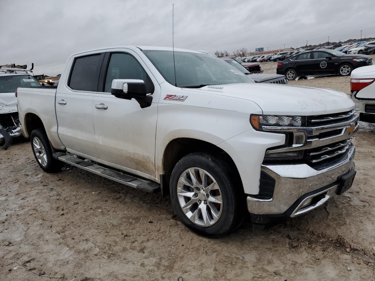 2020 Chevrolet Silverado VIN 3GCUYGET7LG164285 Copart auction photo, front end / undercarriage damage thumbnail 4