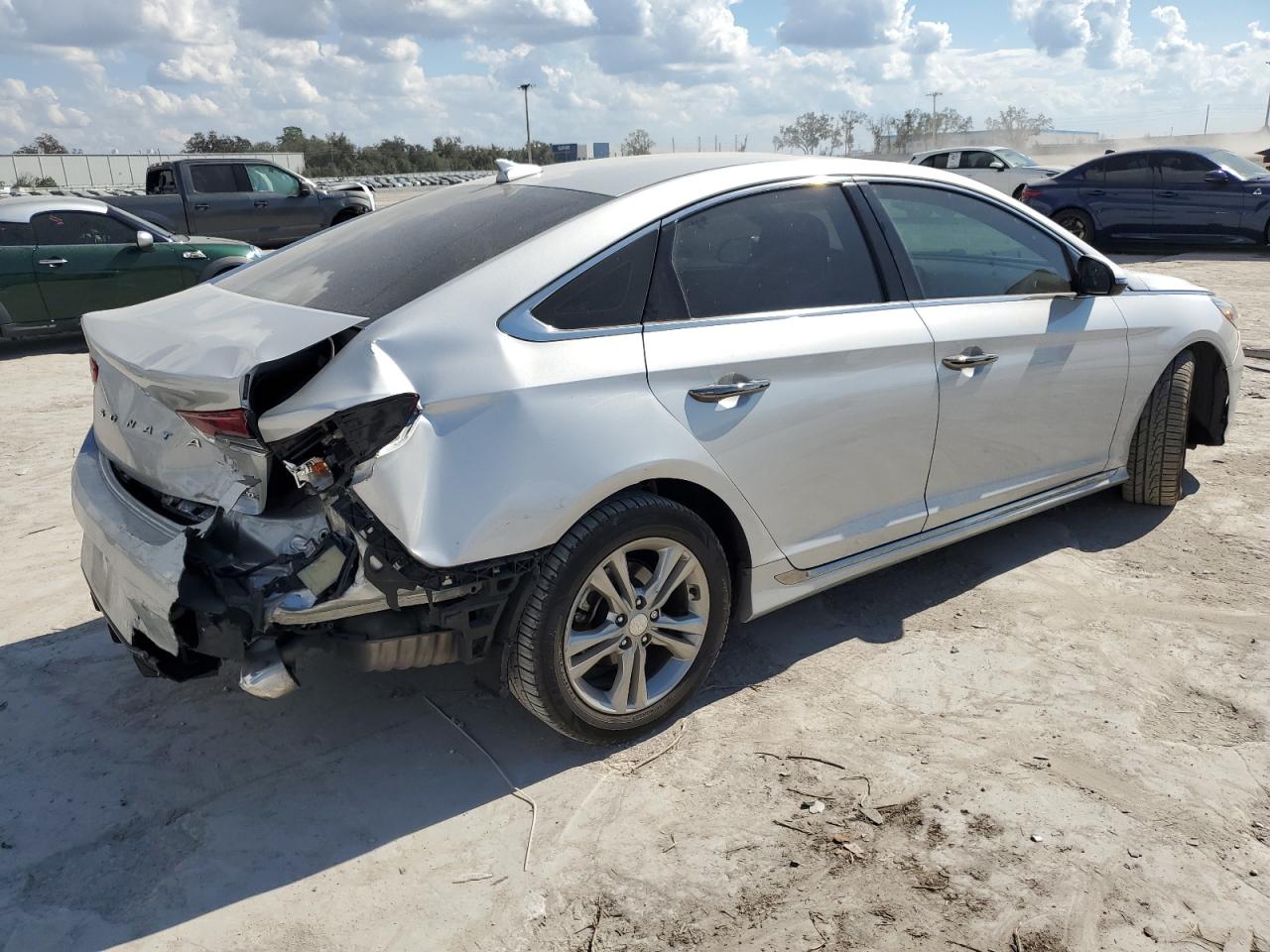 2018 Hyundai Sonata VIN 5NPE34AF2JH672508 Copart auction photo, rear end damage thumbnail 3