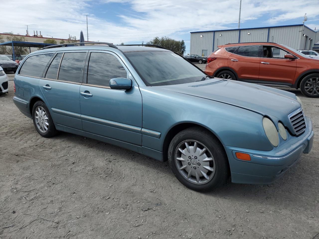 2001 Mercedes-Benz E-klasse VIN WDBJH65J01B292156 Copart auction photo, side damage thumbnail 4