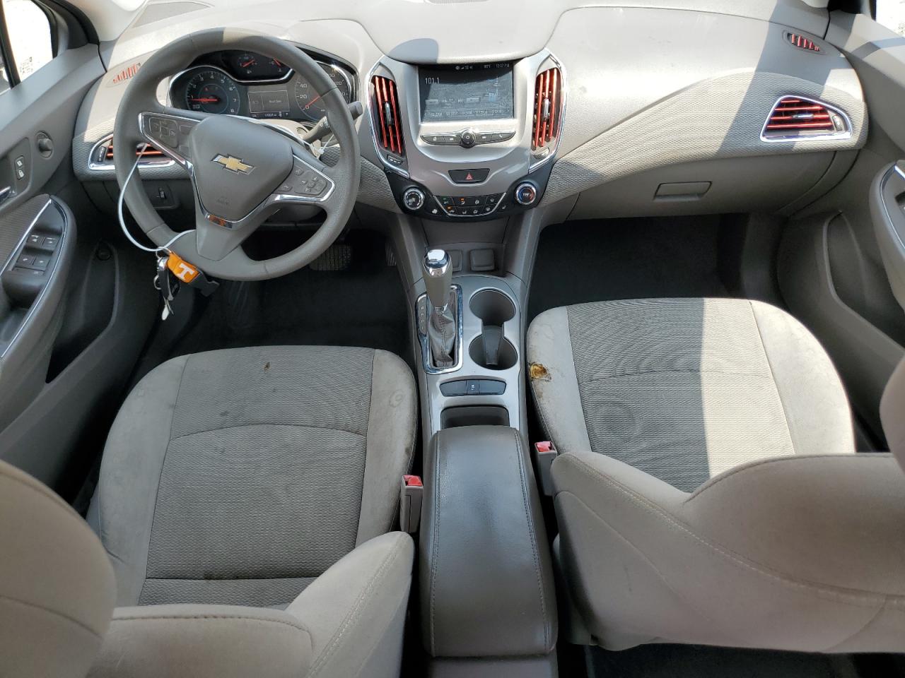 2018 Chevrolet Cruze VIN 1G1BE5SM4J7118867 Copart auction photo, minor dent/scratches damage thumbnail 8