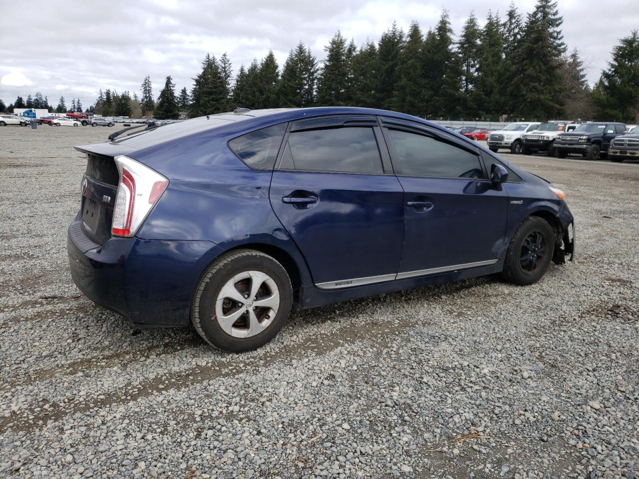 2014 Toyota Prius VIN JTDKN3DUXE0373546 Copart auction photo, front end damage thumbnail 3