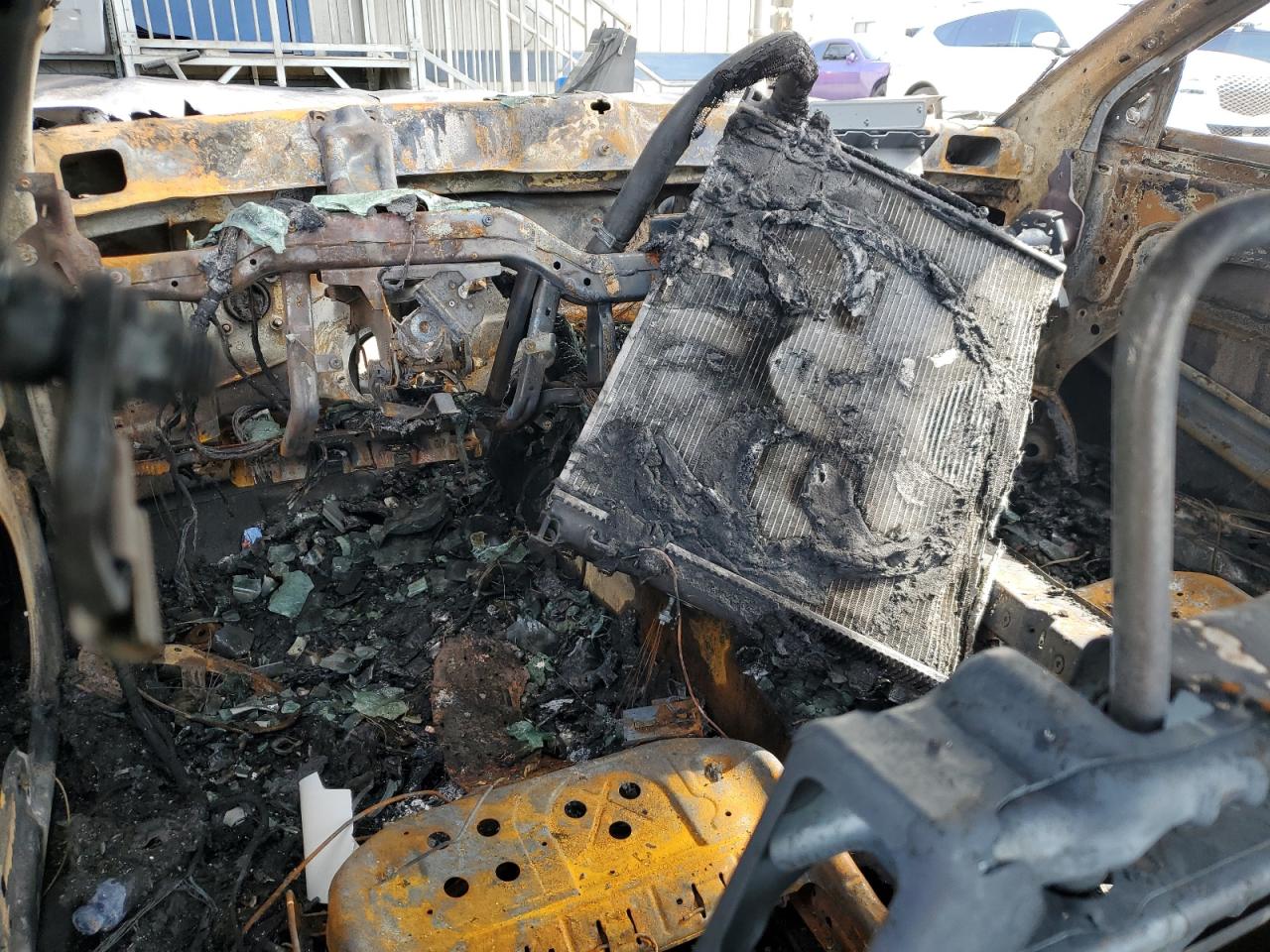 2020 Dodge Charger VIN 2C3CDXGJ1LH183230 Copart auction photo, burn damage thumbnail 8