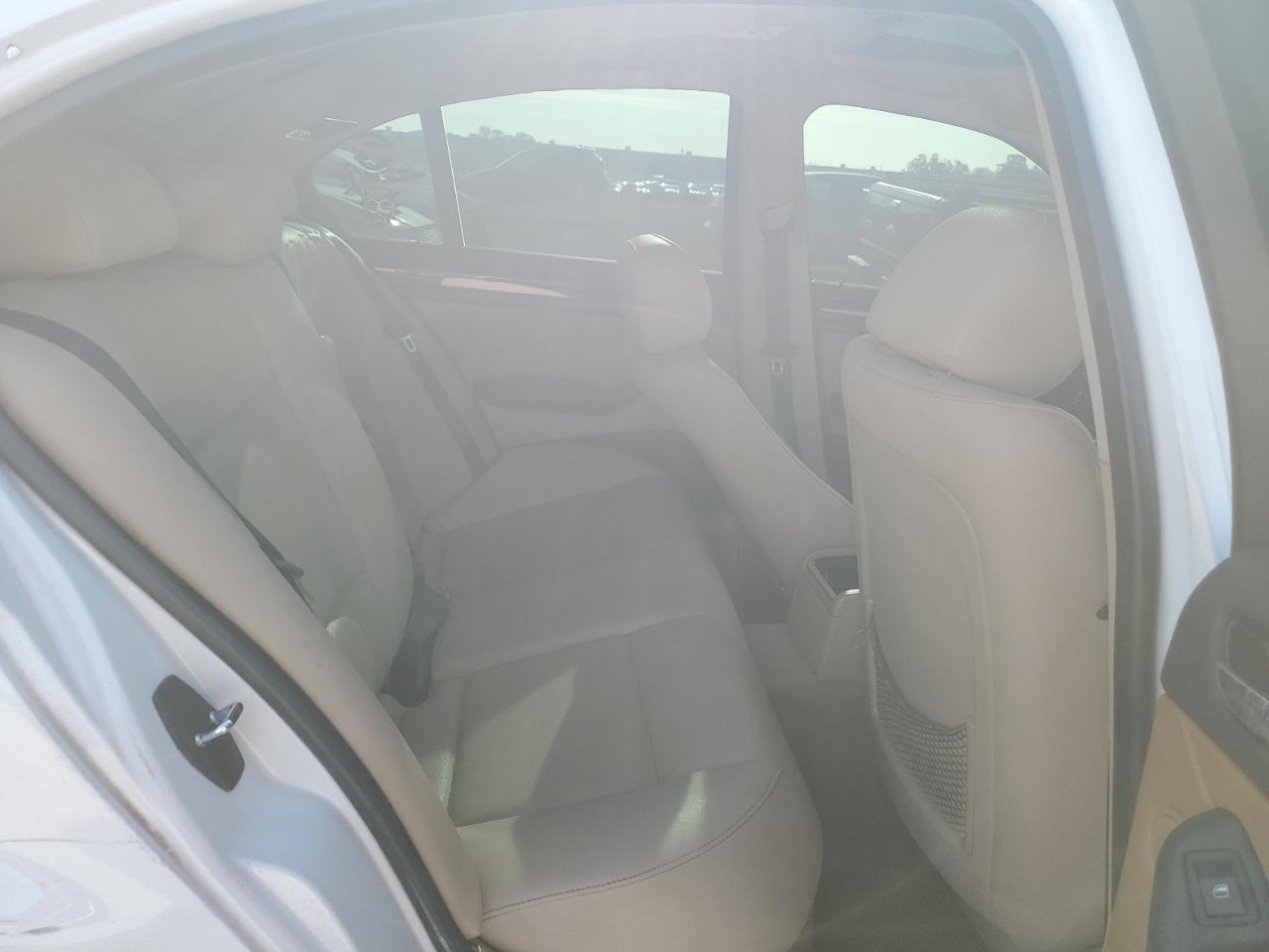 2003 BMW 3er VIN WBAET37403NJ26127 Copart auction photo, all over damage thumbnail 11