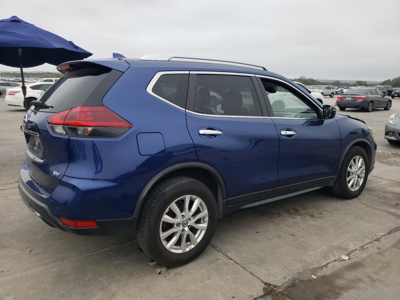2020 Nissan Rogue VIN JN8AT2MT5LW038695 Copart auction photo, front end damage thumbnail 3