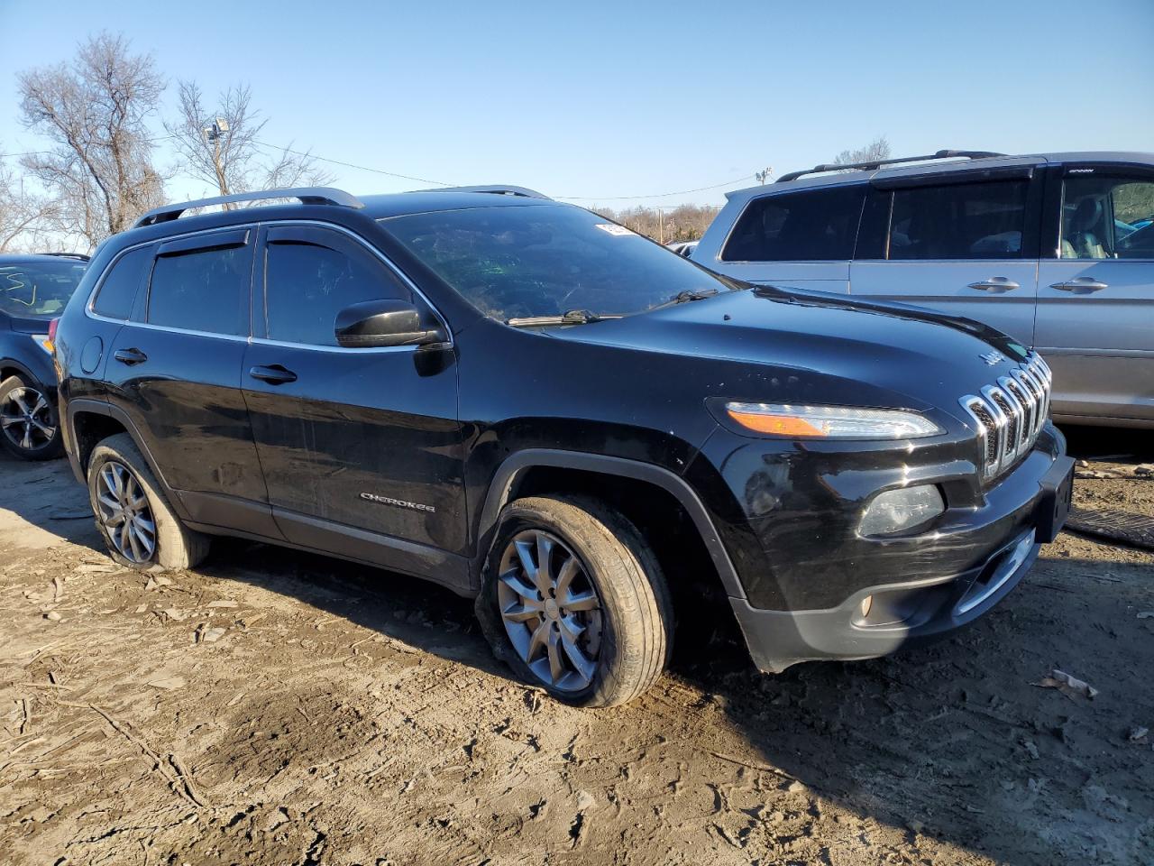 2018 Jeep Grand Cherokee VIN 1C4PJMDX6JD529151 Copart auction photo, undercarriage / minor dent/scratches damage thumbnail 4