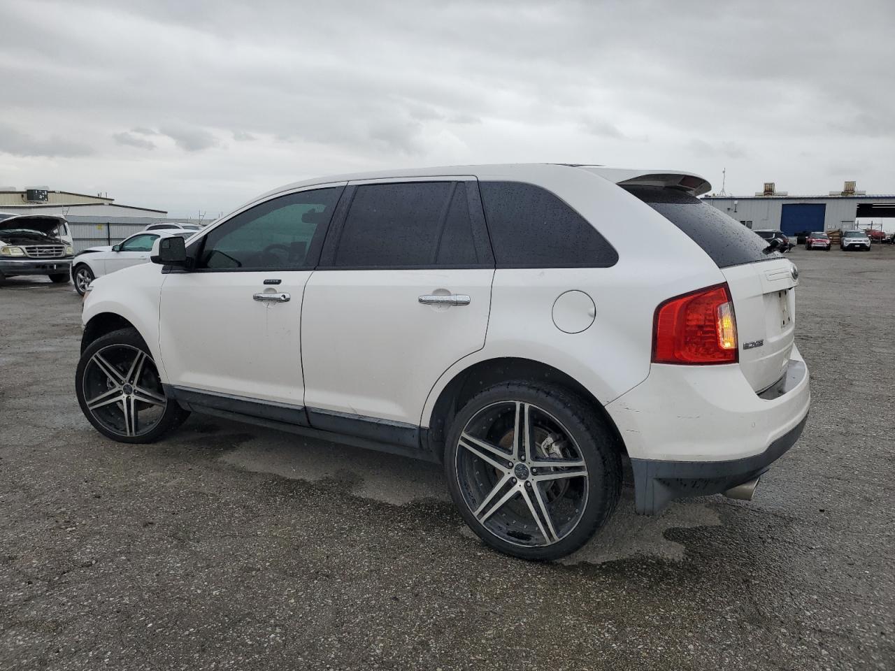 2011 Ford Edge VIN 2FMDK3JC4BBA75898 Copart auction photo, front end damage thumbnail 2