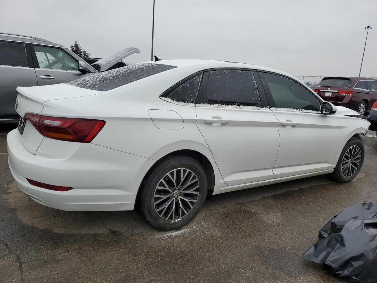 2019 Volkswagen Jetta VIN 3VWCB7BUXKM140635 Copart auction photo, front end damage thumbnail 3