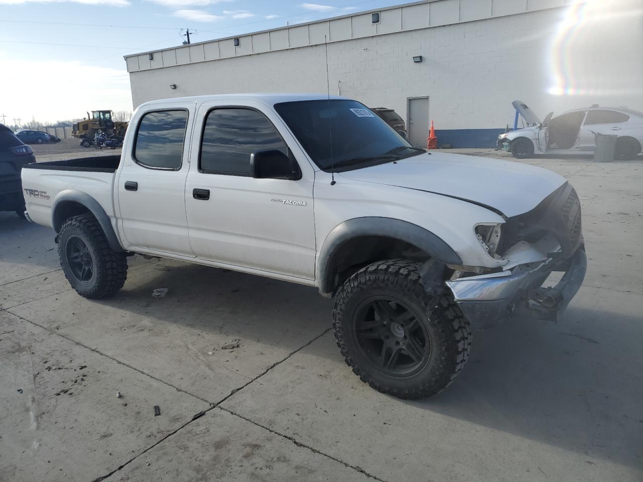2001 Toyota Tacoma VIN 5TEGN92N21Z823432 Copart auction photo, front end damage thumbnail 4