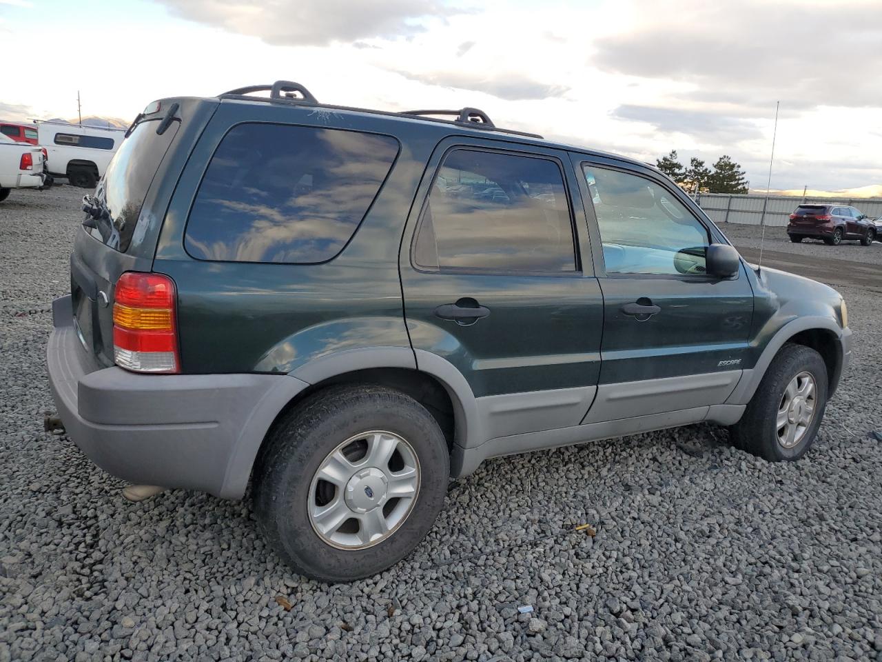 2002 Ford Escape VIN 1FMCU04182KD33151 Copart auction photo, side damage thumbnail 3