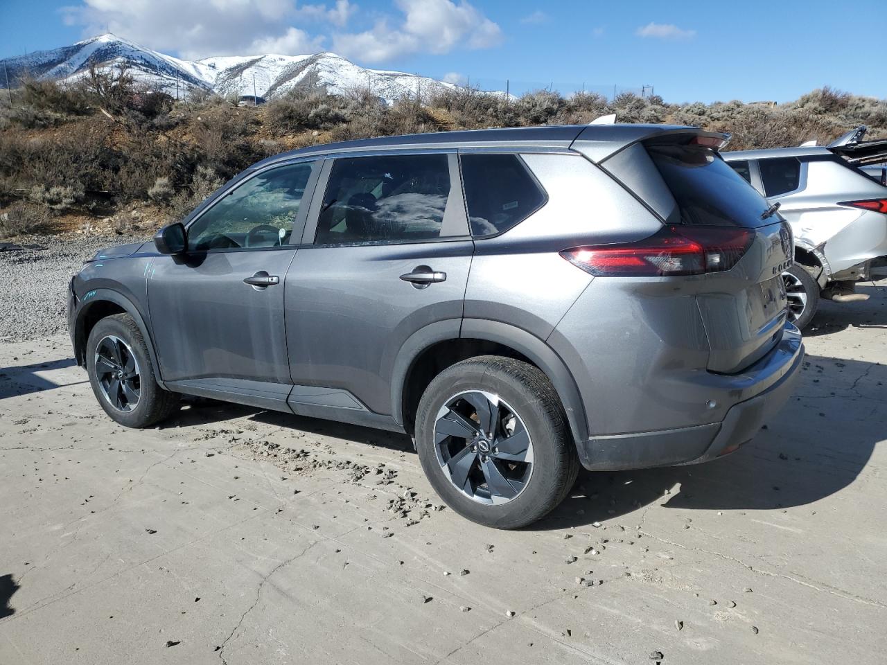 2024 Nissan Rogue VIN 5N1BT3BBXRC696356 Copart auction photo, front end damage thumbnail 2
