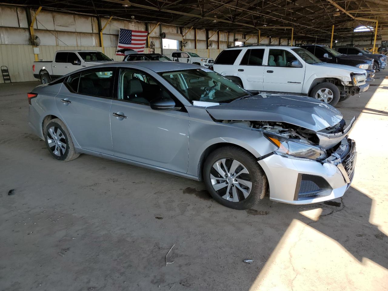 2024 Nissan Altima VIN 1N4BL4BV1RN322152 Copart auction photo, front end / minor dent/scratches damage thumbnail 4