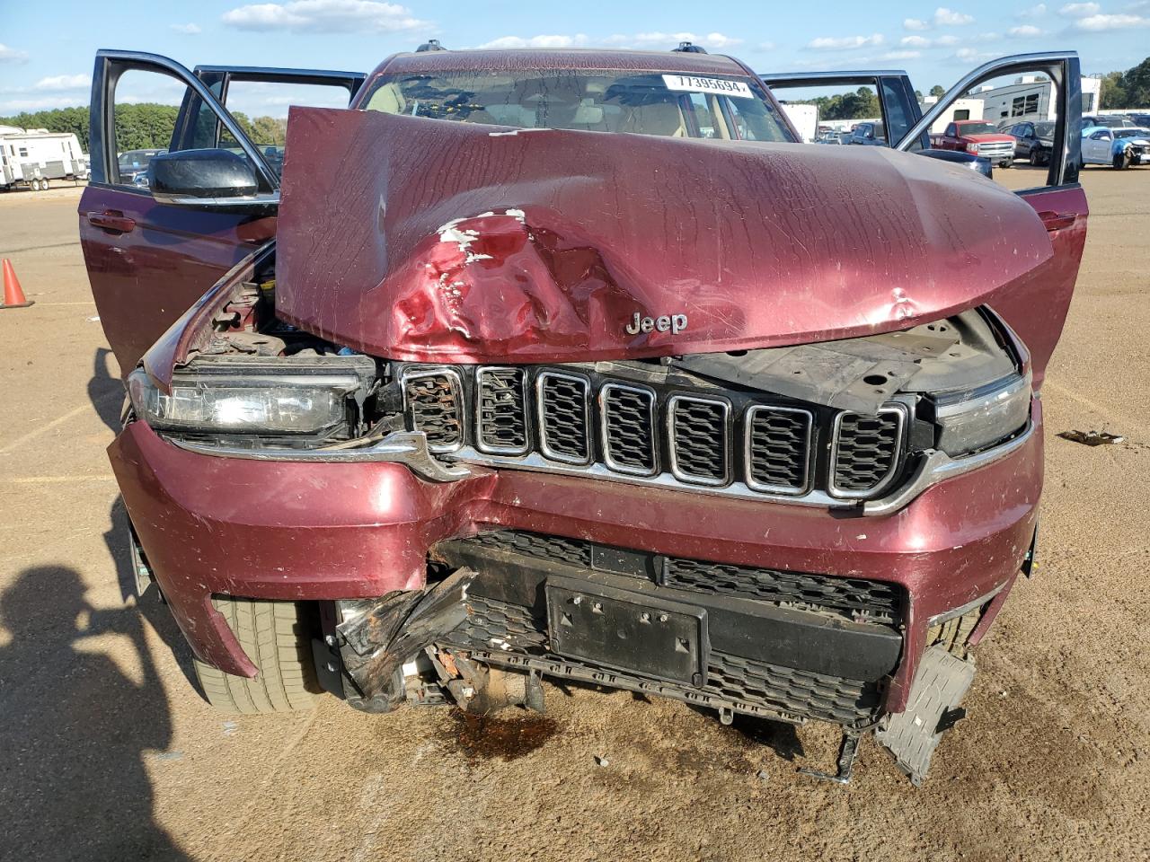 2021 Jeep Grand Cherokee VIN 1C4RJKBGXM8204791 Copart auction photo, front end / mechanical damage thumbnail 13