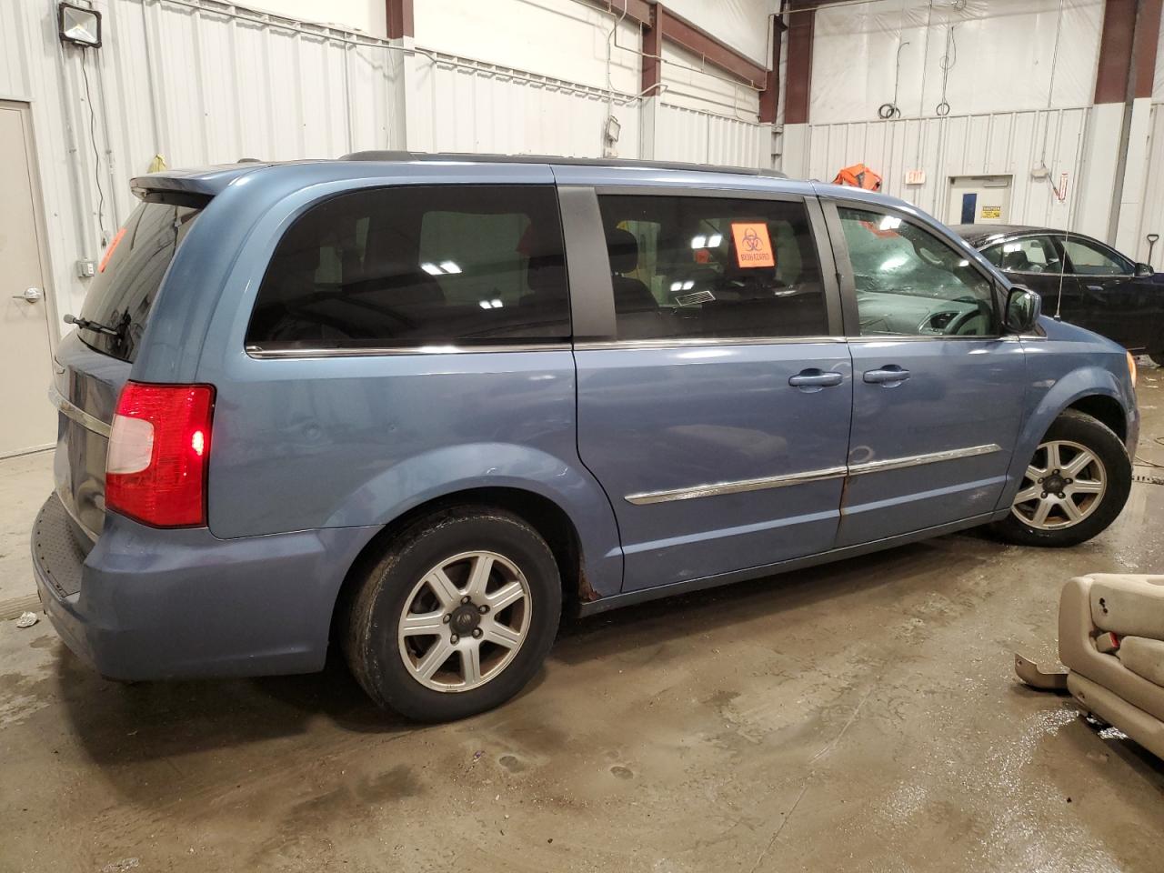 2011 Chrysler Town & Country VIN 2A4RR5DG7BR746756 Copart auction photo, front end damage thumbnail 3