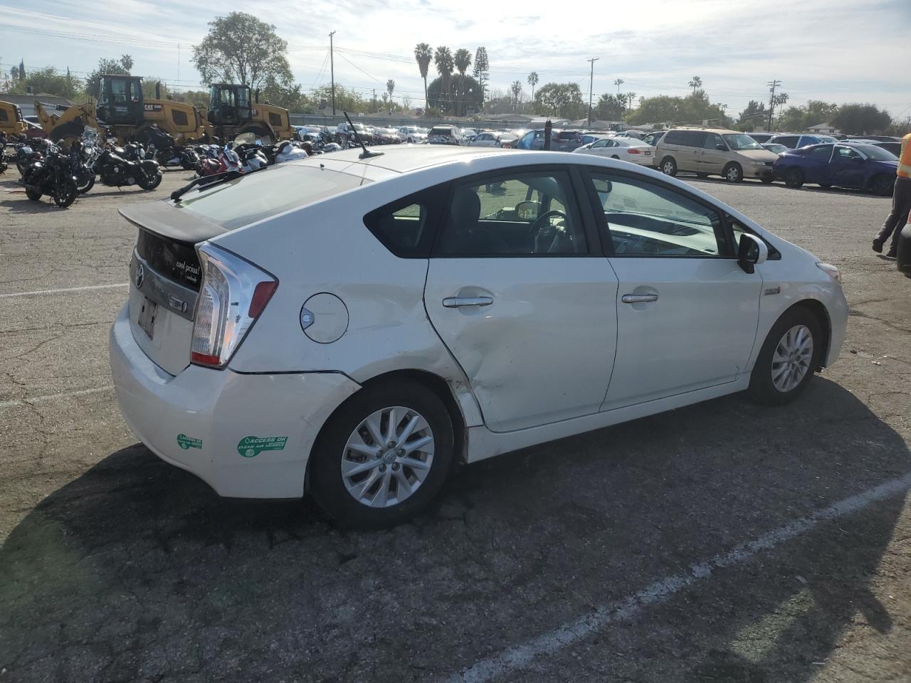 2014 Toyota Prius VIN JTDKN3DP3E3055809 Copart auction photo, side damage thumbnail 3