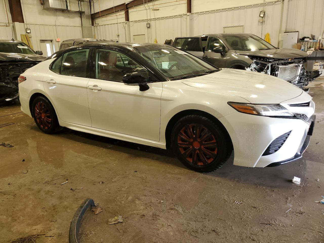 2019 Toyota Camry VIN 4T1B61HK6KU296846 Copart auction photo, all over damage thumbnail 4