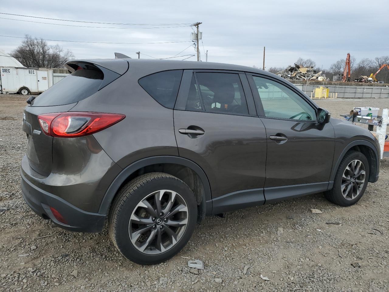 2016 Mazda CX-5 VIN JM3KE4DY2G0763835 Copart auction photo, front end damage thumbnail 3