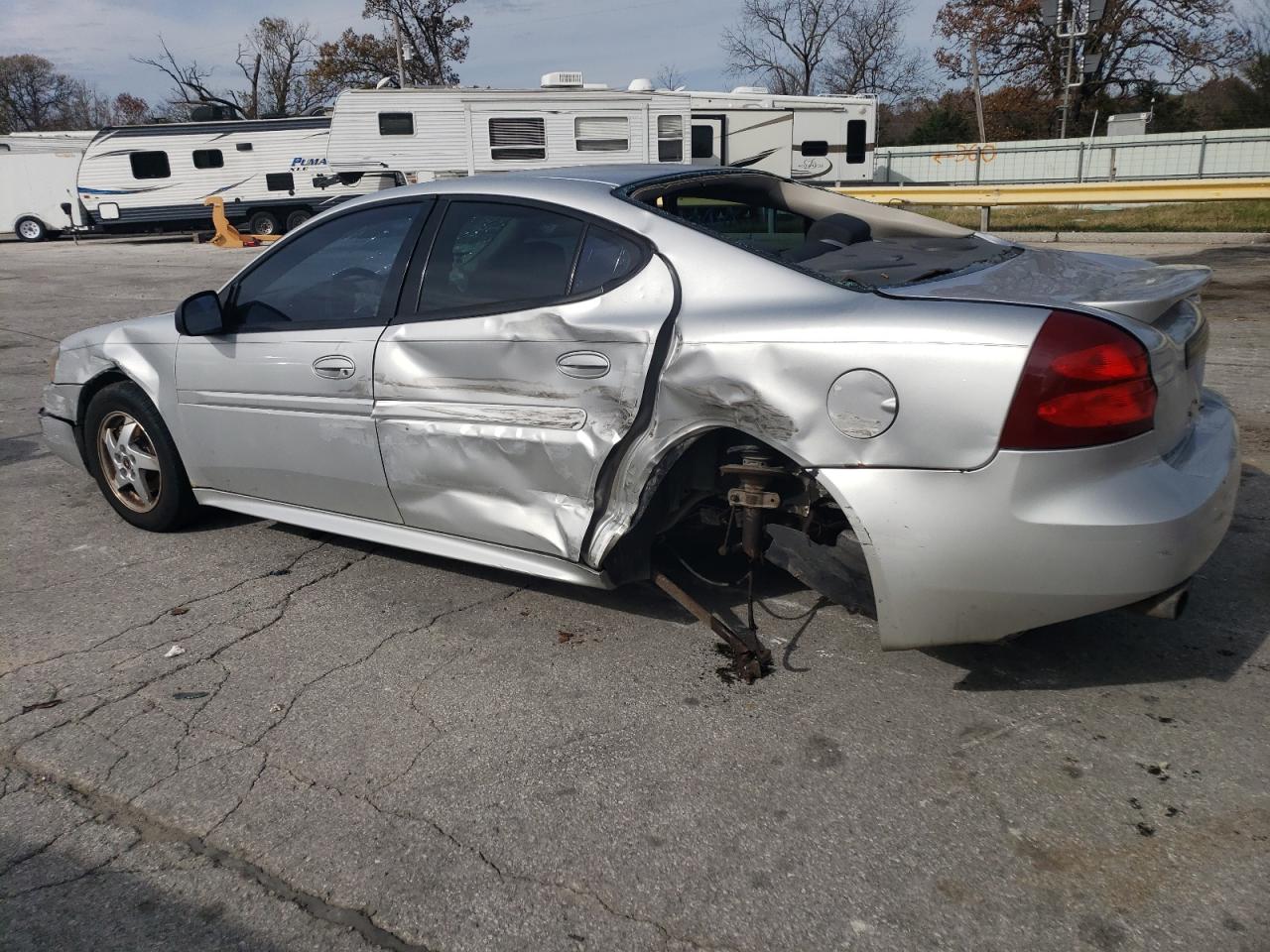 2004 Pontiac Grand Prix VIN 2G2WP522741131782 Copart auction photo, all over damage thumbnail 2