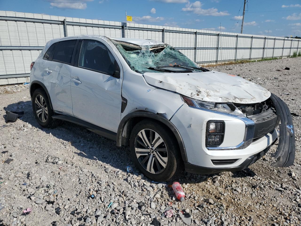2021 Mitsubishi Outlander VIN JA4APUAU1MU032778 Copart auction photo, all over damage thumbnail 4