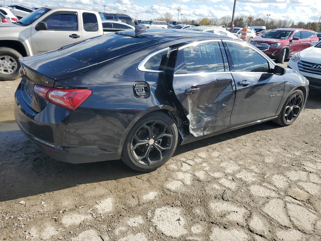 2022 Chevrolet Malibu VIN 1G1ZD5ST2NF177467 Copart auction photo, side / undercarriage damage thumbnail 3