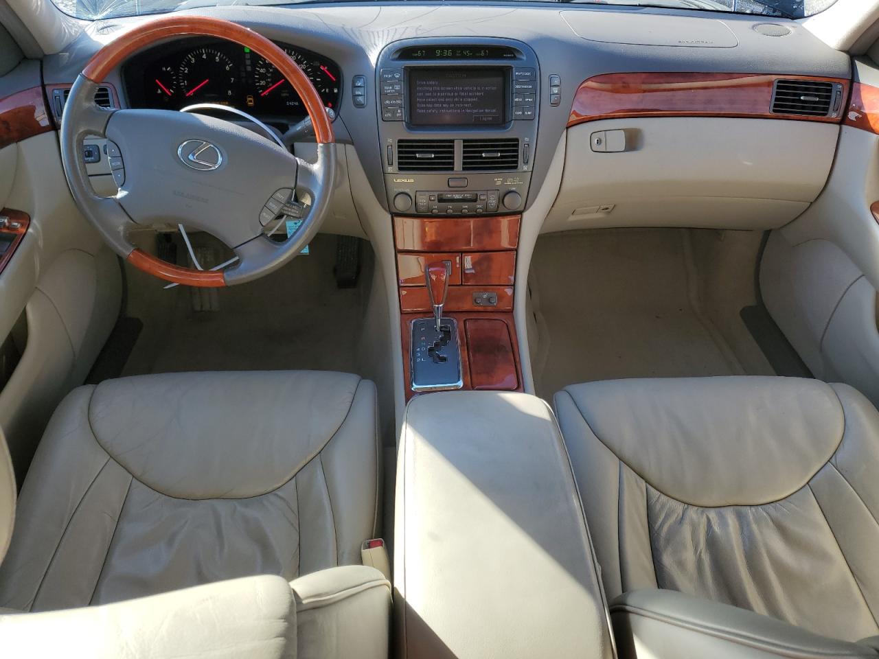 2001 Lexus LS VIN JTHBN30F110043732 Copart auction photo, front end / side damage thumbnail 8