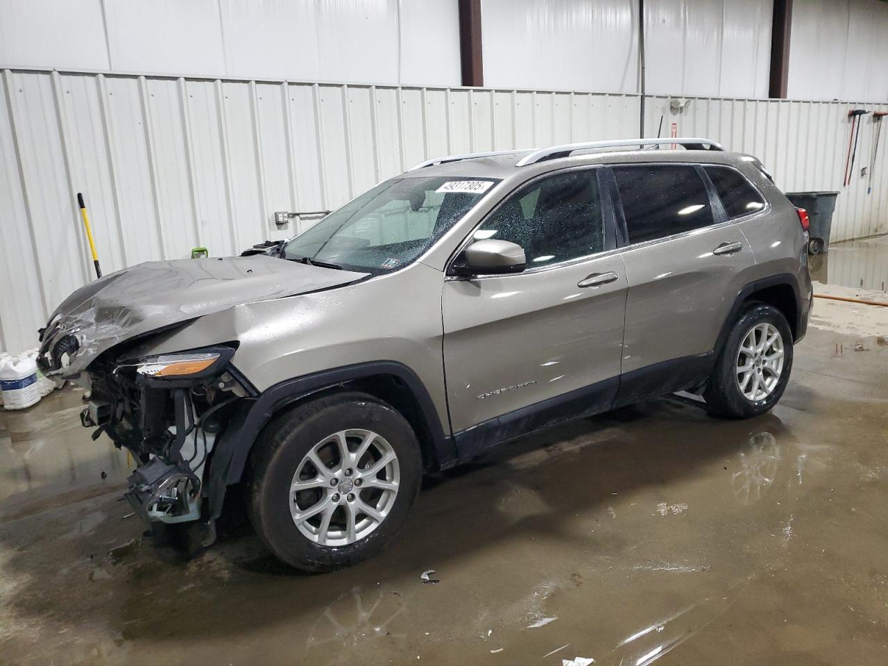 2016 Jeep Grand Cherokee VIN 1C4PJMCS5GW331034
