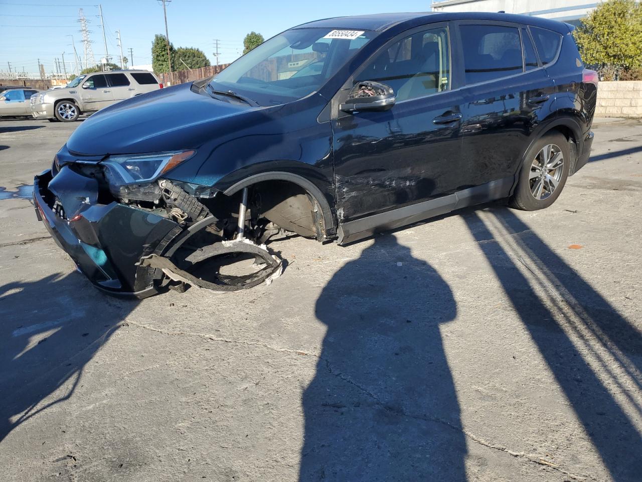 2018 Toyota RAV 4 VIN JTMWFREV7JD116128
